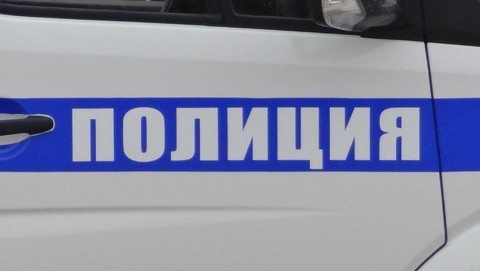 В Лев Толстовском районе автоинспекторы в кратчайшие сроки задержали водителя иномарки, скрывшегося с места ДТП